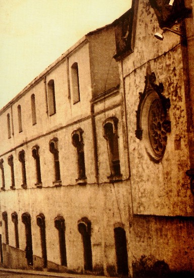 Collegi de les Dominiques de Sant Pol de Mar.